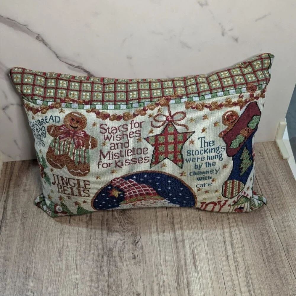 Decorative Christmas Pillow With Santa &‎ Holiday Greetings 16